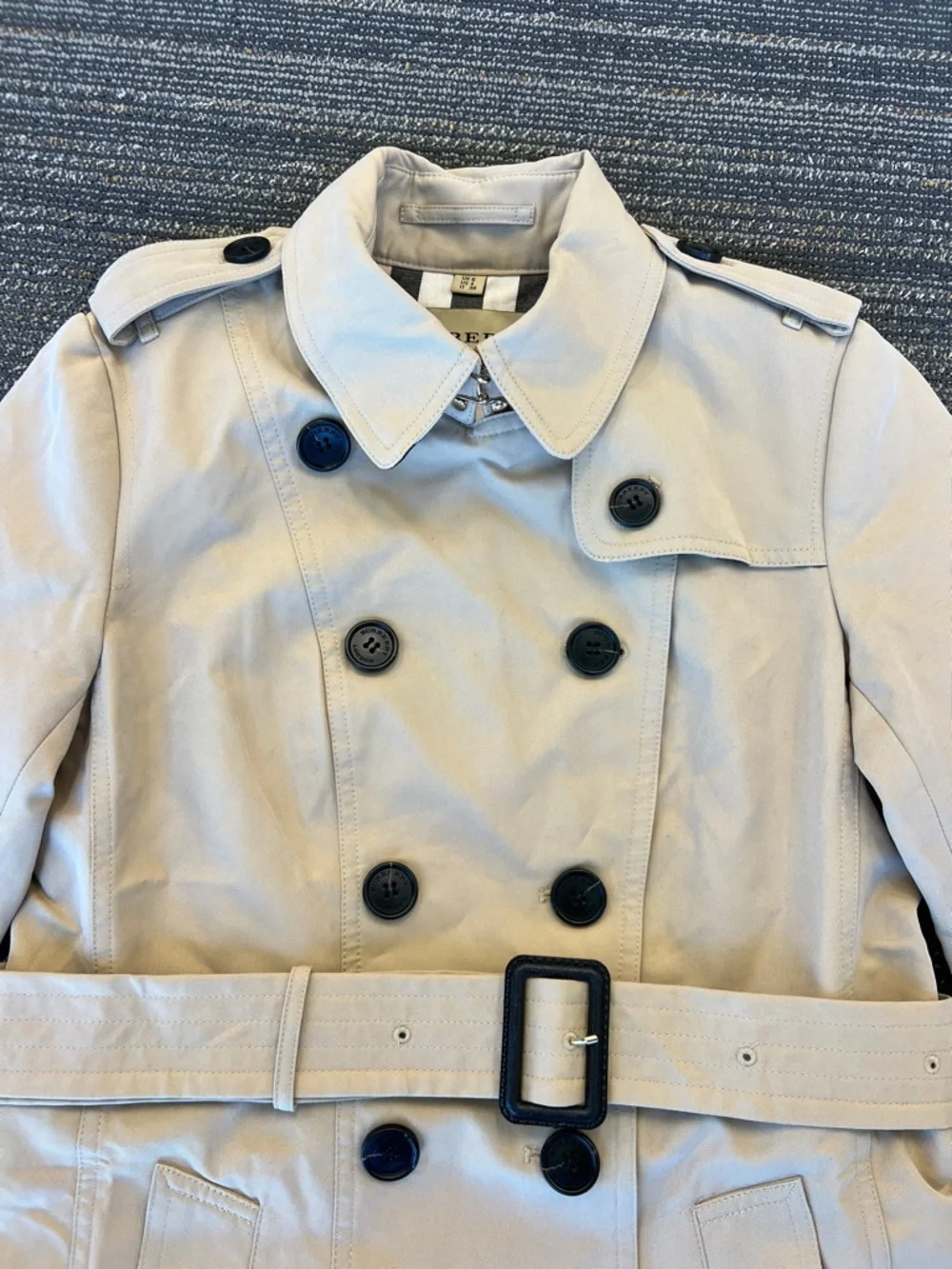 Burberry long khaki stone trench coat belted jacket double breasted sandringham - Picture 4 of 9